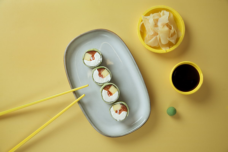 Сашими ролл