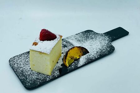 Запеканка творожная со сметаной