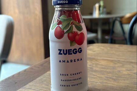 Вишневый сок Zuegg