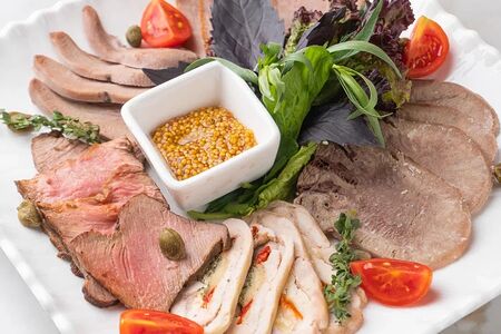 Мясное ассорти
