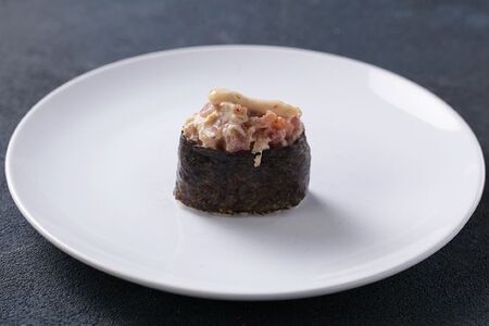 Гункан с угрем