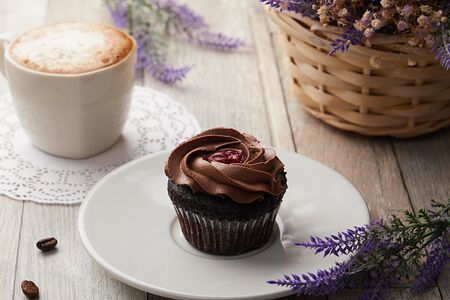 Вегетарианский капкейк Вишня-шоколад