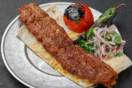 Адана-кебаб