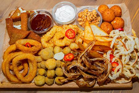 Набор закусок к пиву