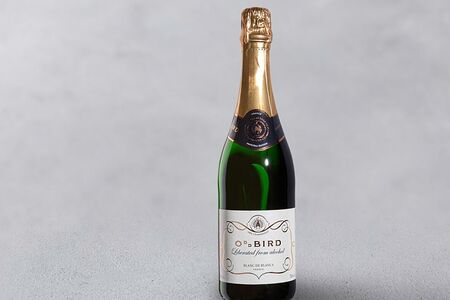 Безалкогольное игристое Blanc de Blancs. 750мл