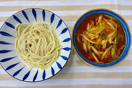 Цин Сай Ру лагман