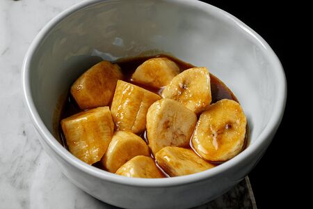 Банан в солёной карамели