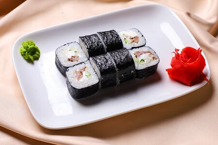 Ролл Чиз маки с угрем