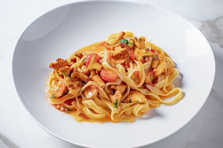 Тальятелле с лисичками