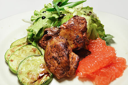 Салат с печенью цыпленка