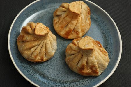 Жареные хинкали с телятиной