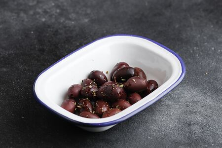 Оливки Каламата