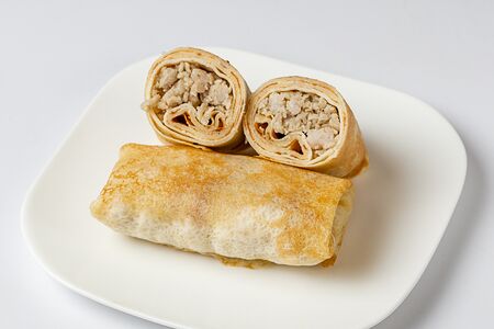 Блинчики с куриным бедром