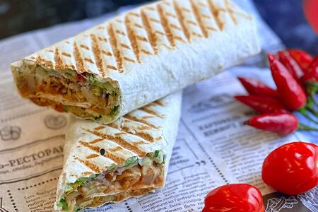 Шаурма классическая с курицей