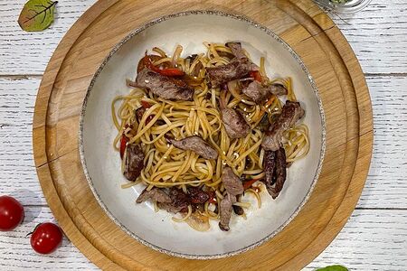 Вок с говядиной