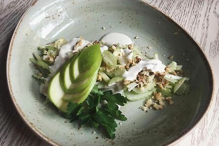 Салат Вальдорфъ