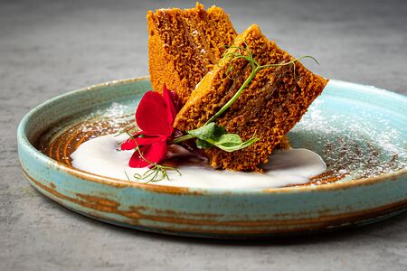 Авторский медовик