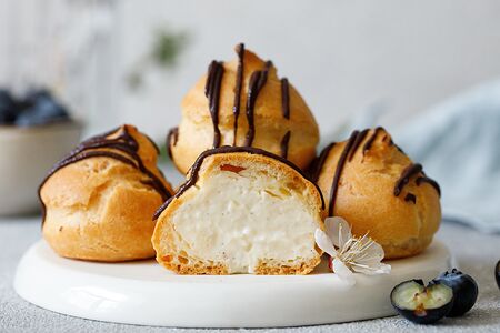 Профитроли ванильные