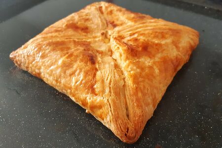 Слоеное хачапури Пеновани