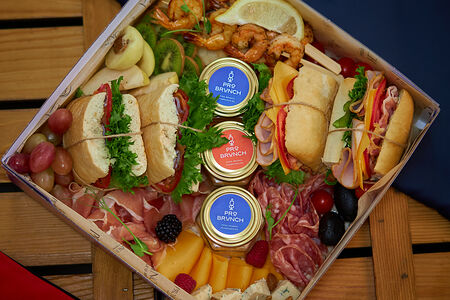 Завтрак по-итальянски, L