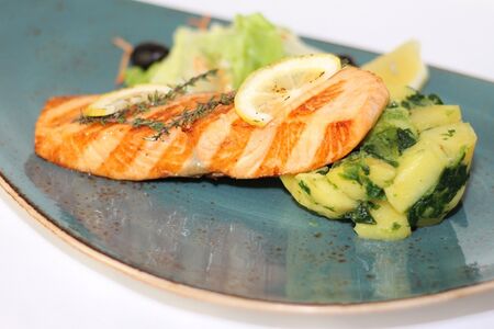 Одрезок од лососа