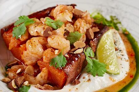 Батат с креветками и юдзу