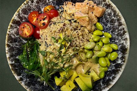 Поке с лососем