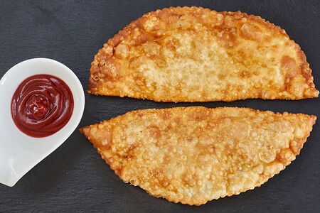 Чебурек с говядиной