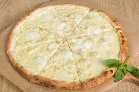 Пицца Четыре сыра