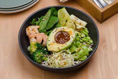 Боул с креветками