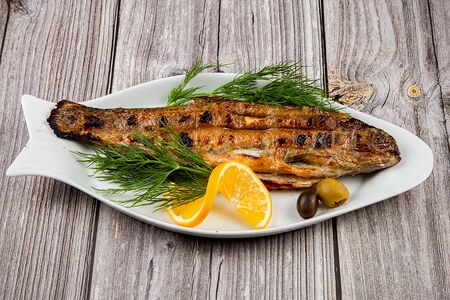 Форель на углях