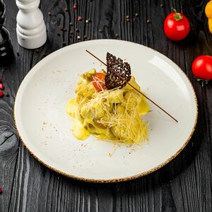 Куриное филе с грибами в сливочном соусе