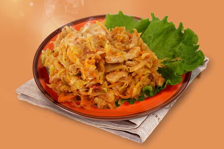 Капуста тушеная с мясом
