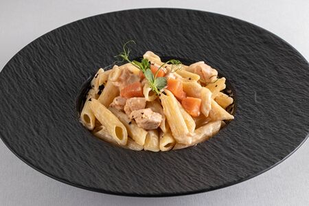 Паста с лососем