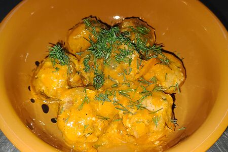 Тефтельки домашние, тушенные в соусе