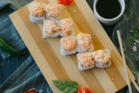 Ролл Лава Маки