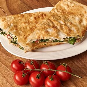 Лаваш по-армянски с зеленью и брынзой