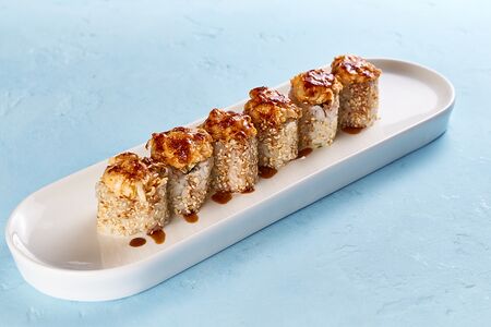 Запеченный ролл с угрем