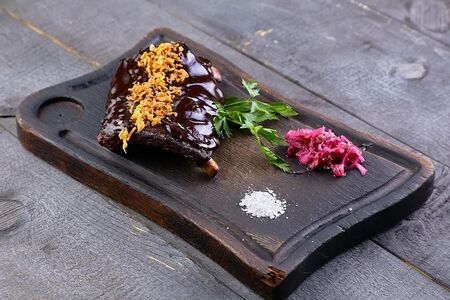 Свиные ребрышки BBQ