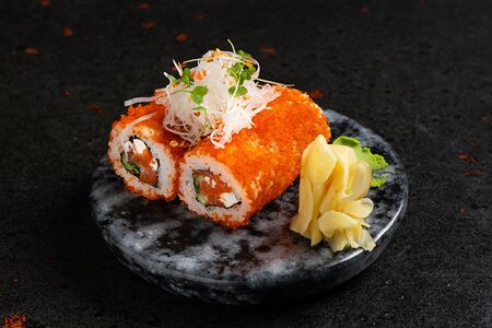 Калифорния с лососем