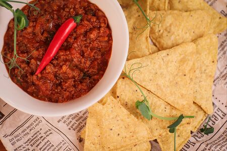 Чили кон карне