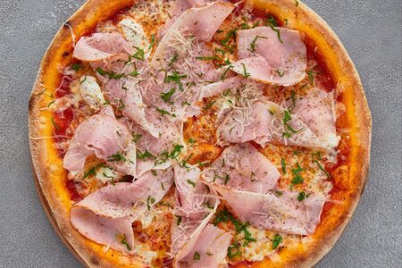 Пицца с тамбовским окороком