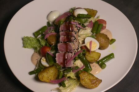 Нисуаз с тунцом