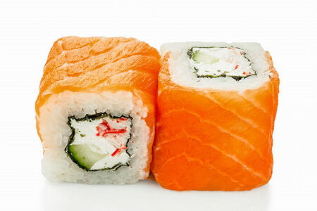 Ролл Филадельфия с крабом маки