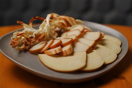 Ассорти местных сыров