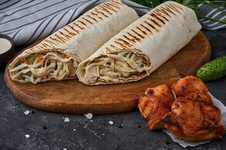 Шаверма сырная с курицей гриль