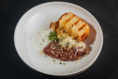 Тартар из мраморной говядины