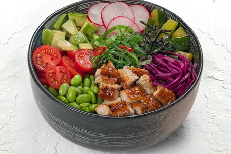 Поке с угрём