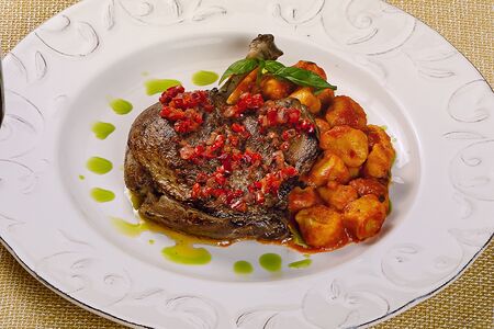 Утиная ножка конфи с ньокками