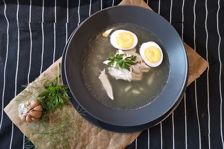 Бульон куриный